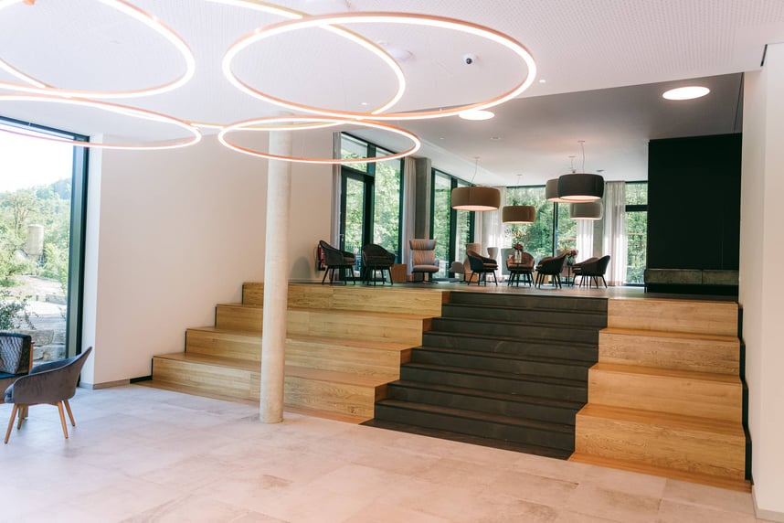 PHILIPPREINHARD.COM_Die_Krone_2023_Q1035922 (1)